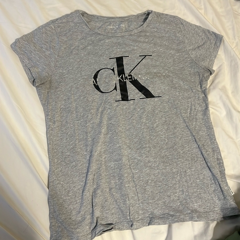 Calvin Klein Graphic Tee